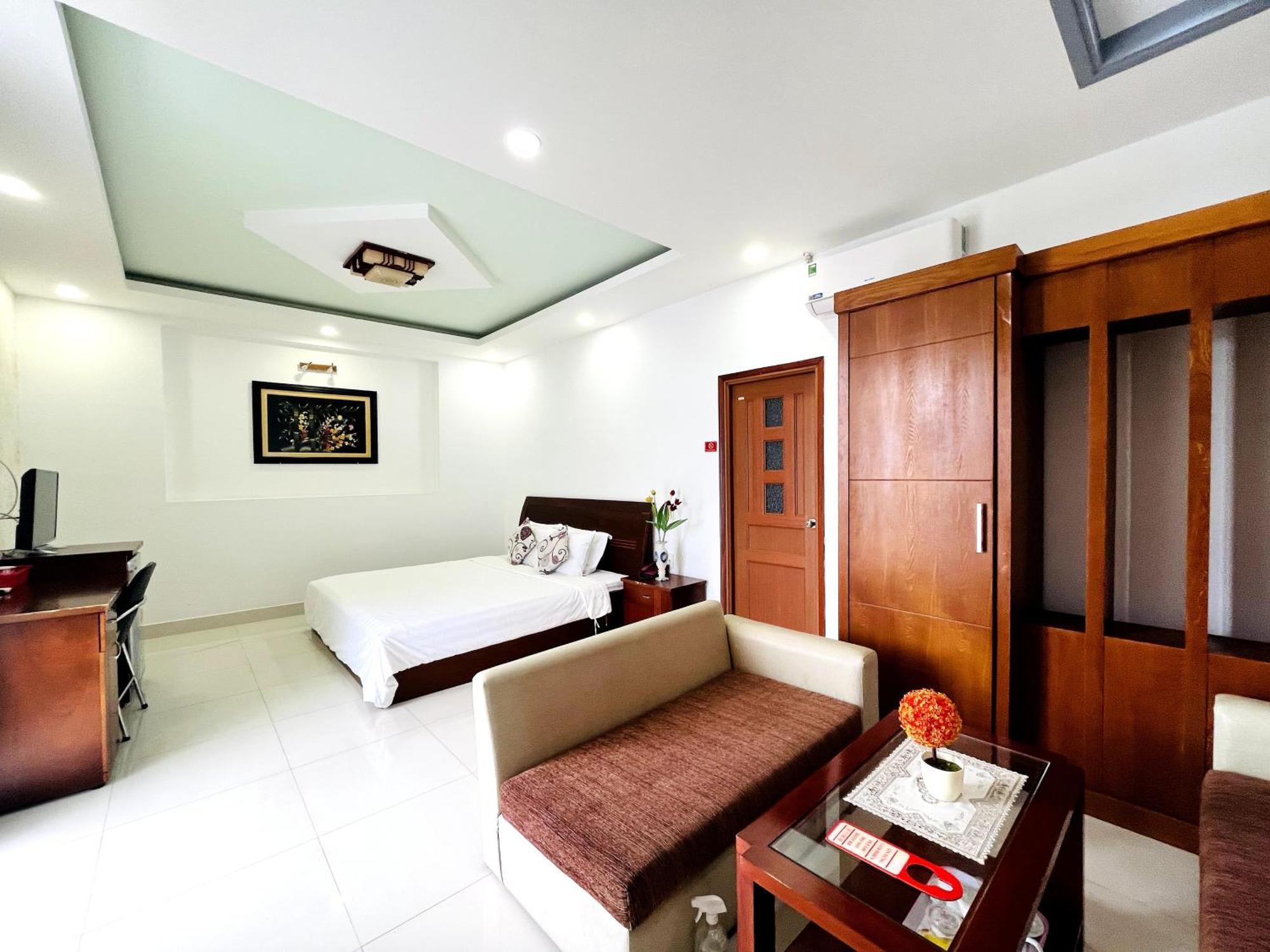 Palace Boutique Hotel Rach Gia Extérieur photo